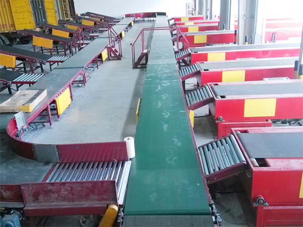 物流淄博皮帶輸送機.jpg 物流淄博皮帶輸送機.jpg