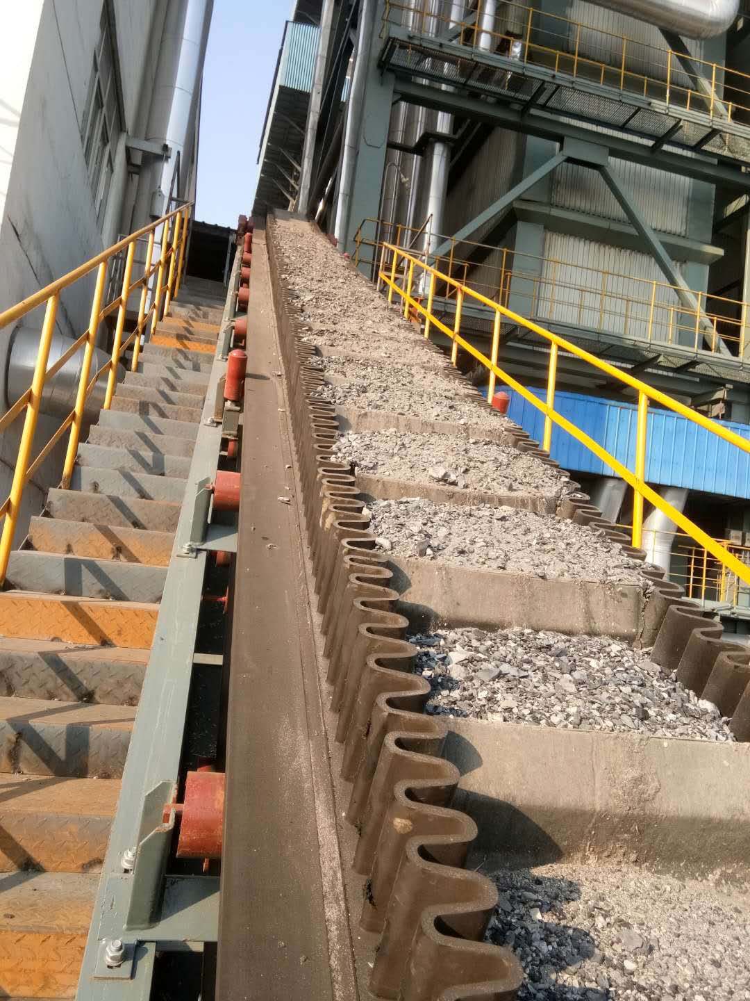 皮帶輸送砂石 皮帶輸送砂石