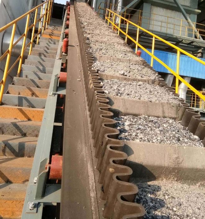 礦用輸送皮帶機